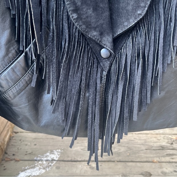 Out Of Bounds Vintage Fringe Cropped Leather Coat - Picture 4 of 9